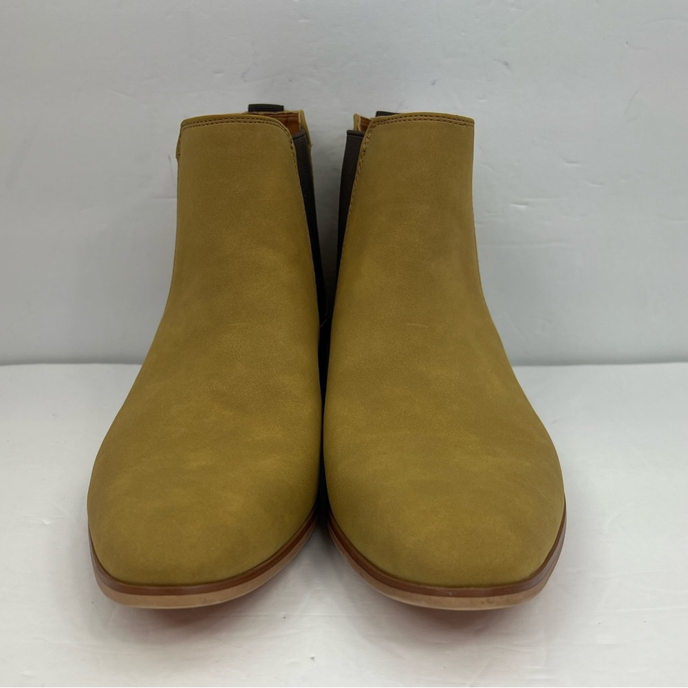 ABOUND CHELSEA BOOTS, FOR MEN SIZE 10.5M, CAMEL COLOR - Picture 2 of 12